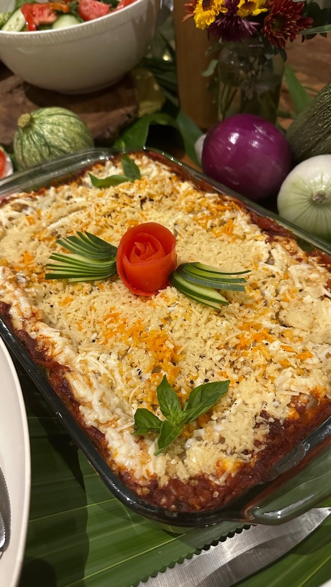 Liefs Tulum plant-based catering spread — zero-waste vegan food for groups