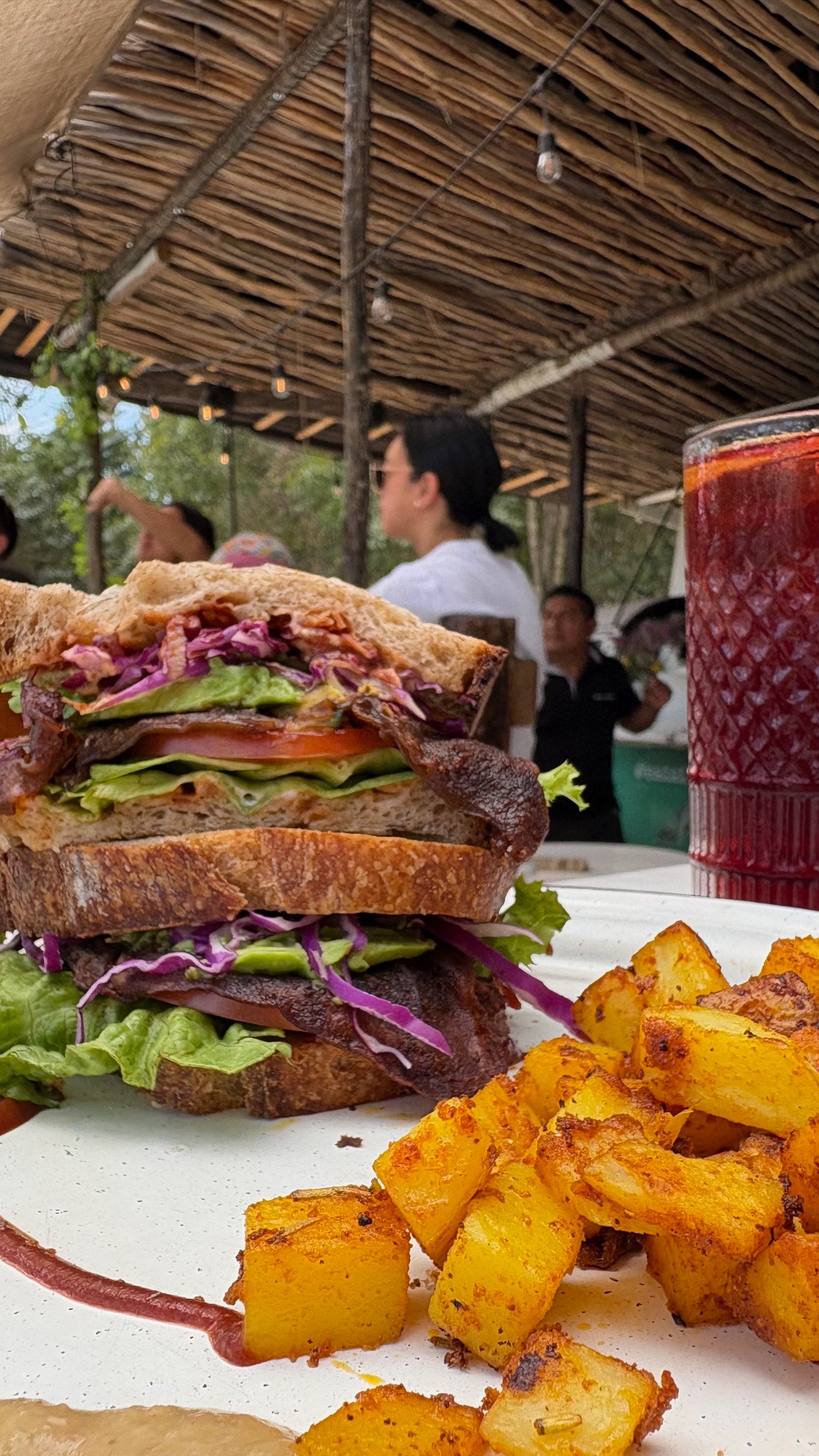 Vegan BLT sandwich on the Liefs terrace in Tulum